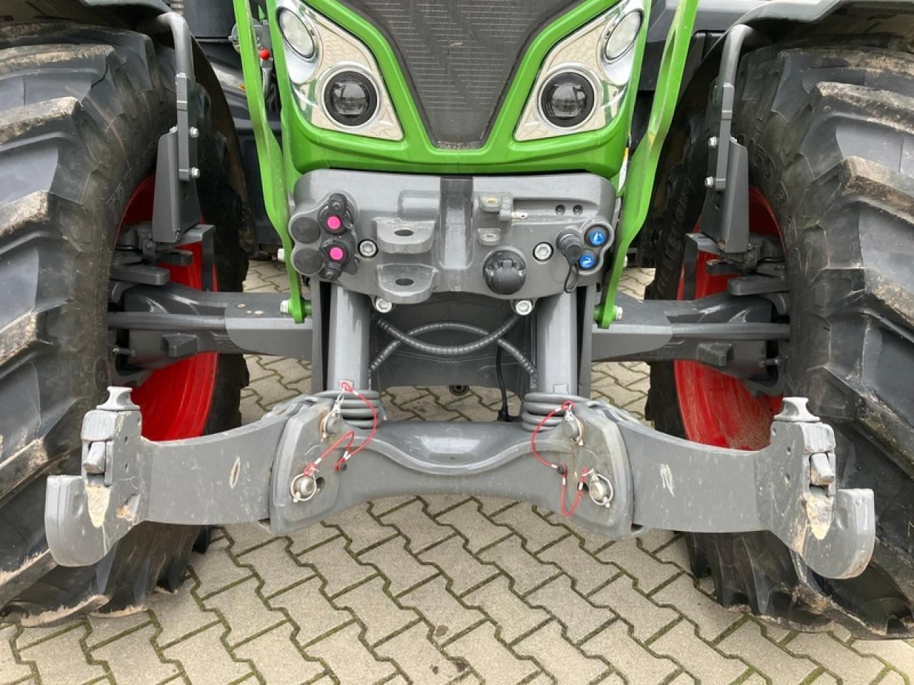 Fendt VARIO 516 VARIO GEN 3 // RTK - Traktor: gambar 5 Fendt VARIO 516 VARIO GEN 3 // RTK - Traktor: gambar 5