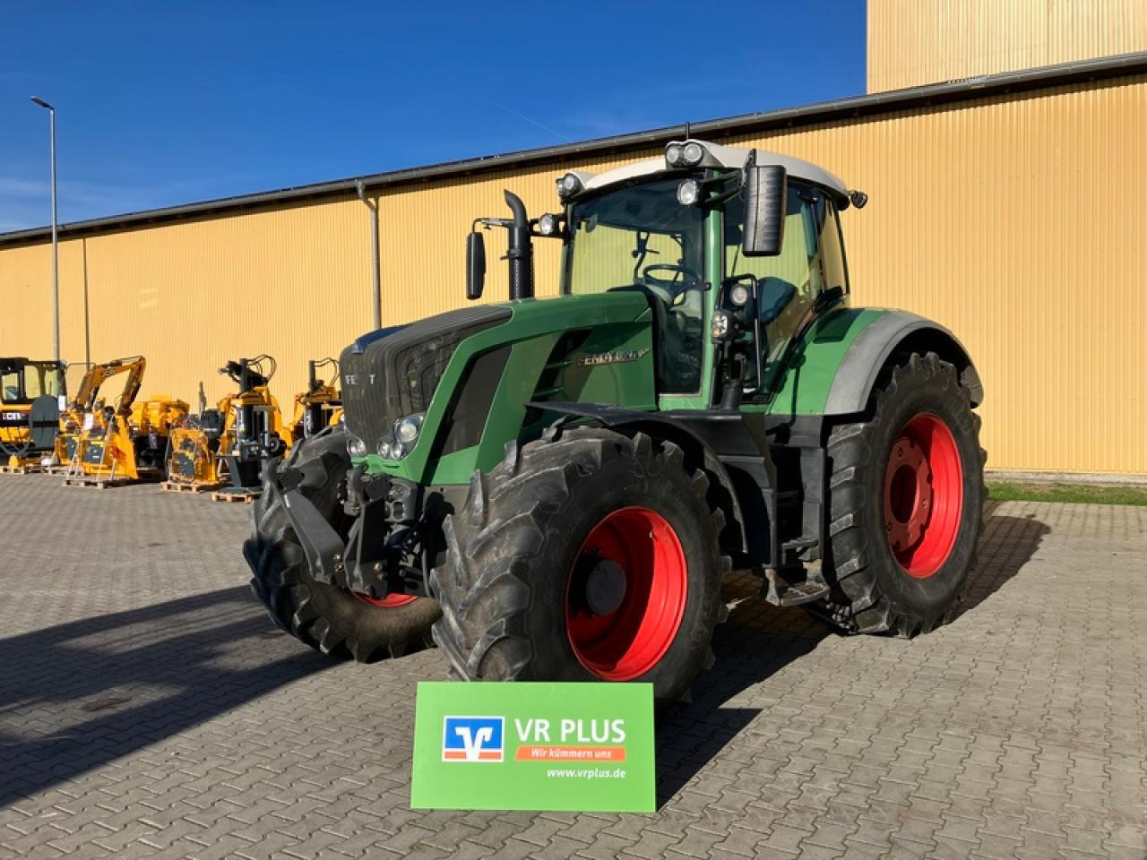 Fendt VARIO 826 - Traktor: gambar 1 Fendt VARIO 826 - Traktor: gambar 1
