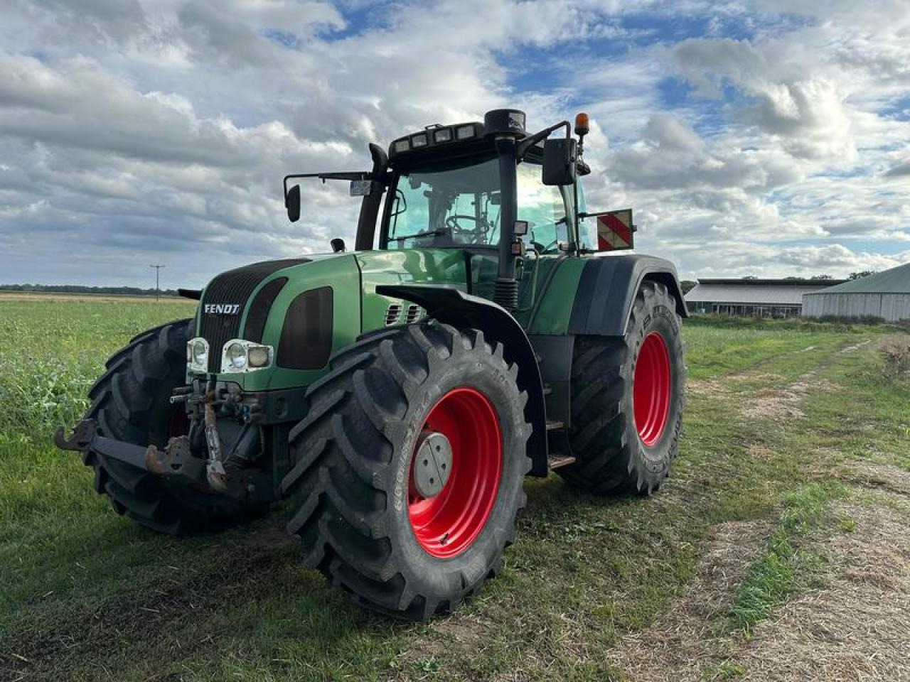 Fendt VARIO 924 - Traktor: gambar 1 Fendt VARIO 924 - Traktor: gambar 1