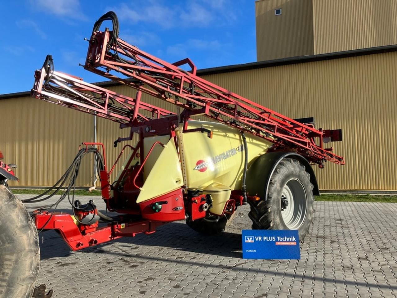 Hardi NAVIGATOR 4000L 27M - Penyemprot tertinggal: gambar 1 Hardi NAVIGATOR 4000L 27M - Penyemprot tertinggal: gambar 1