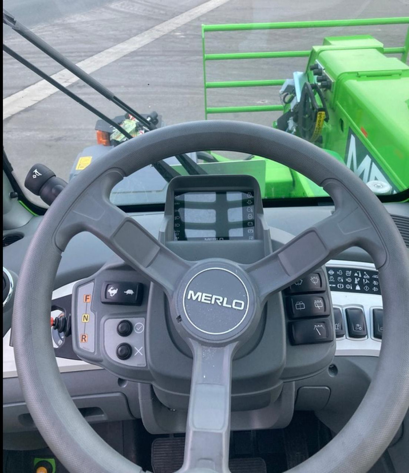 Merlo MF 34.9 CS140 MULTIFARMER - Telehandler: gambar 4 Merlo MF 34.9 CS140 MULTIFARMER - Telehandler: gambar 4