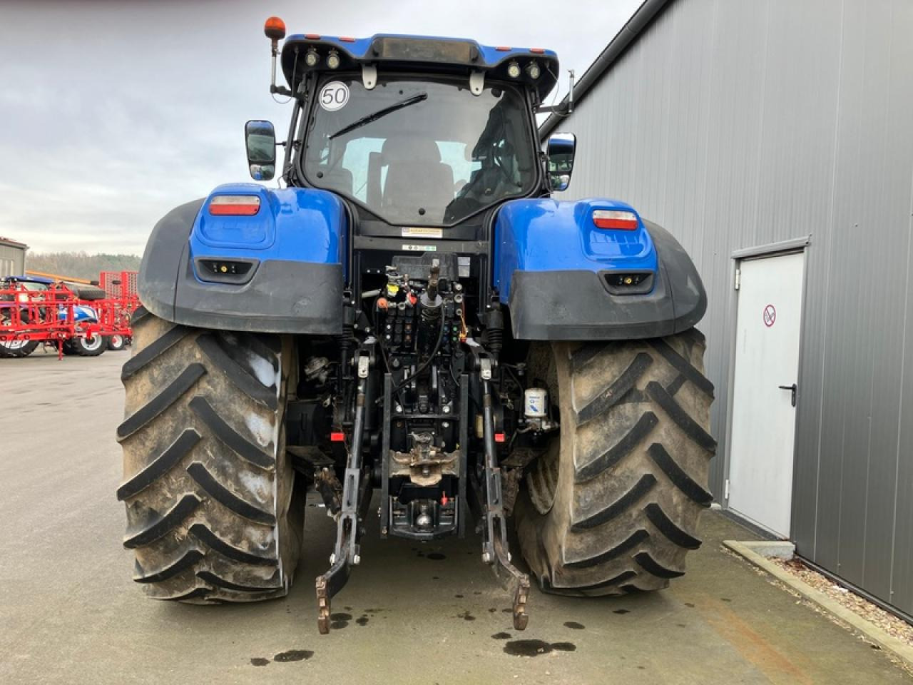 New Holland T7.315 - Traktor: gambar 3 New Holland T7.315 - Traktor: gambar 3