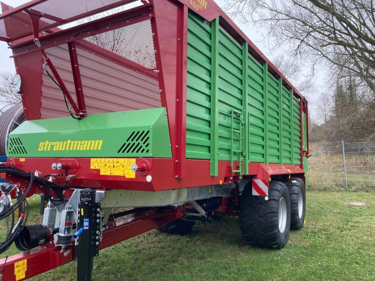 Strautmann GIGA 4602 DO - Trailer jungkit pertanian/ Tempat sampah: gambar 1 Strautmann GIGA 4602 DO - Trailer jungkit pertanian/ Tempat sampah: gambar 1