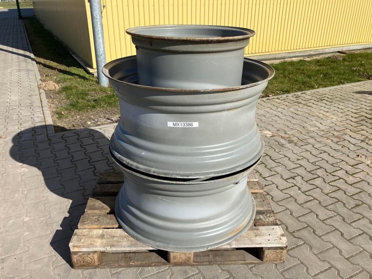 TITAN 4STK W16LX24 DW16X34 - Pelek: gambar 2 TITAN 4STK W16LX24 DW16X34 - Pelek: gambar 2