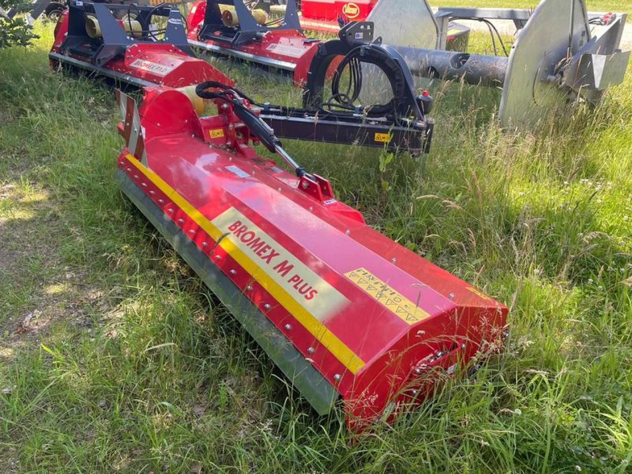 Vicon BROMEX MP 250 - Mesin pemotong ambang: gambar 3 Vicon BROMEX MP 250 - Mesin pemotong ambang: gambar 3