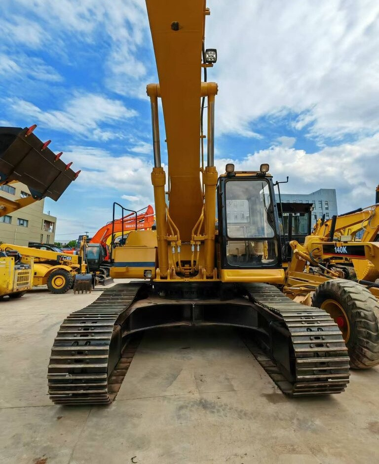 Caterpillar 330BL - Ekskavator perayap: gambar 1 Caterpillar 330BL - Ekskavator perayap: gambar 1