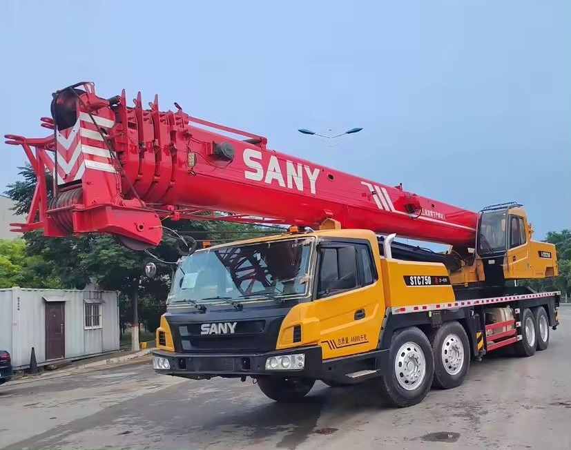 Sany - Derek bergerak: gambar 1 Sany - Derek bergerak: gambar 1