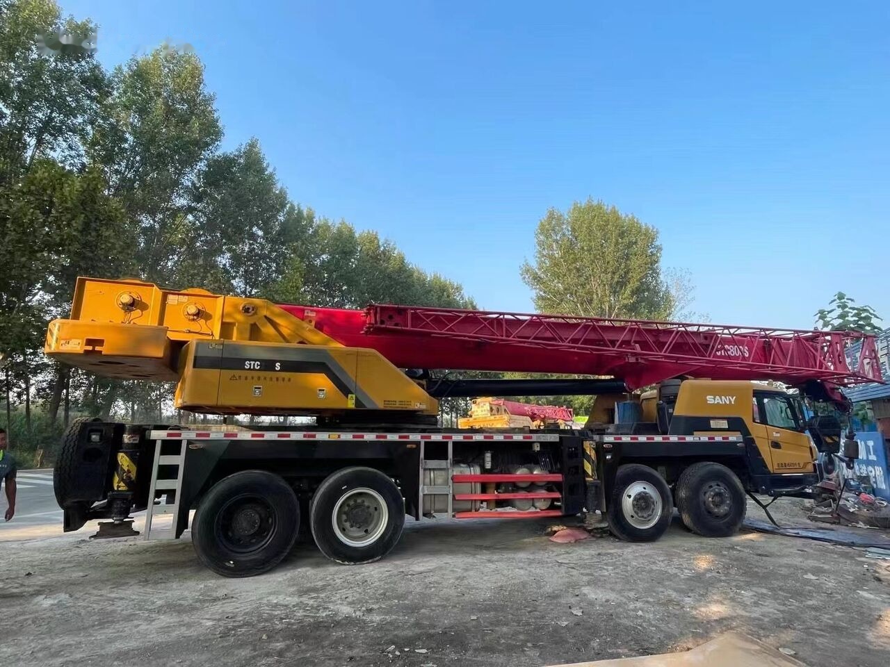 Sany Used Sany STC800 Original 80 Ton Mobile Crane Truck Truck Mounte - Derek bergerak: gambar 4 Sany Used Sany STC800 Original 80 Ton Mobile Crane Truck Truck Mounte - Derek bergerak: gambar 4