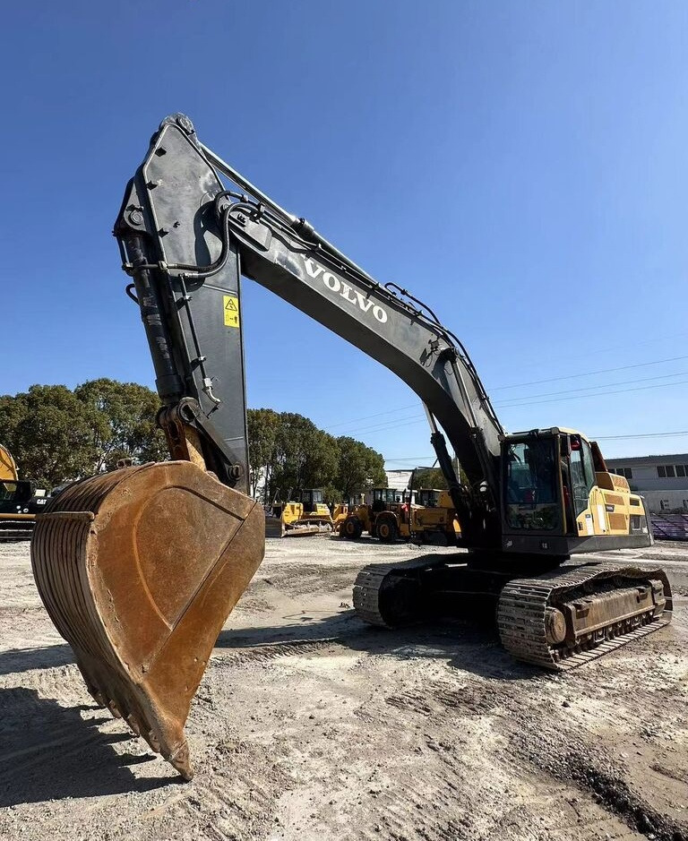 Volvo EC480DL - Ekskavator perayap: gambar 1 Volvo EC480DL - Ekskavator perayap: gambar 1