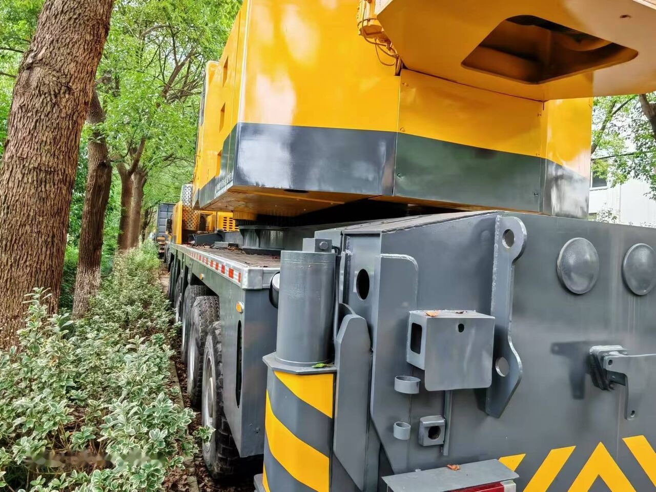 XCMG QY130K 130T 130ton 100ton 110ton - Derek bergerak: gambar 5 XCMG QY130K 130T 130ton 100ton 110ton - Derek bergerak: gambar 5