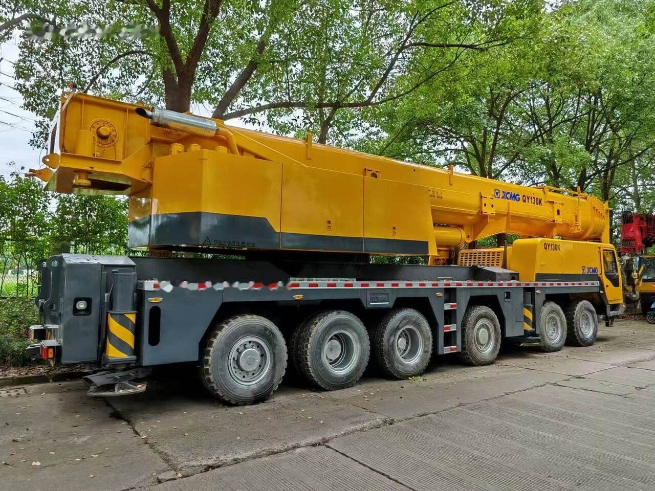 XCMG QY130K 130T 130ton - Derek bergerak: gambar 4 XCMG QY130K 130T 130ton - Derek bergerak: gambar 4
