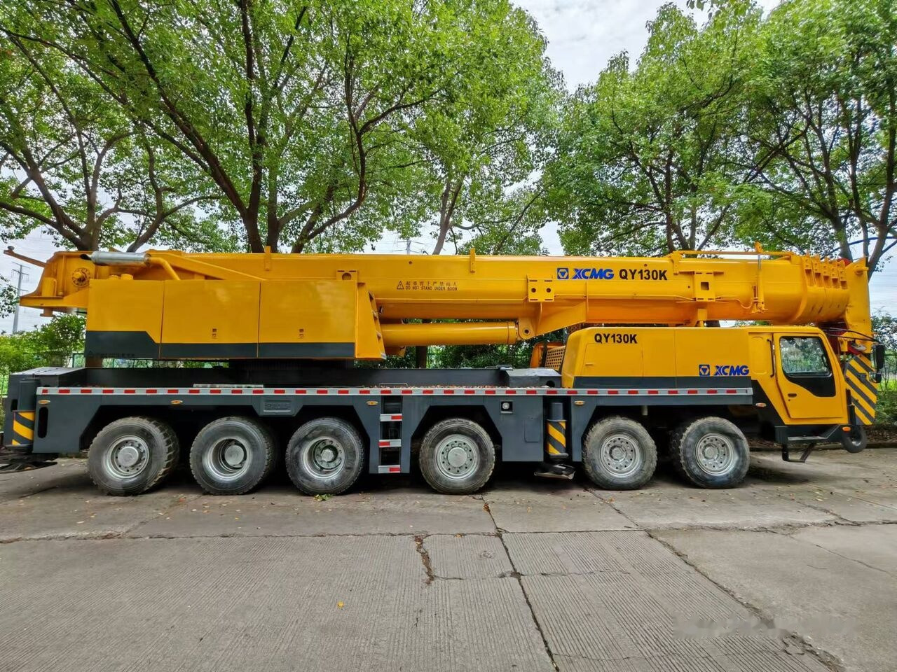XCMG QY130K QY130K-I QY130K-II 80ton 100ton 110ton 130ton - Derek bergerak: gambar 1 XCMG QY130K QY130K-I QY130K-II 80ton 100ton 110ton 130ton - Derek bergerak: gambar 1