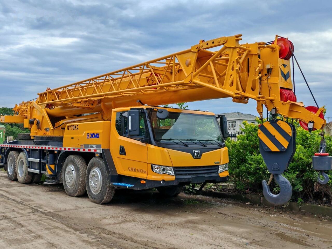 XCMG QY70KC QY50KC 50ton 70ton 80ton 90ton 100ton - Derek bergerak: gambar 1 XCMG QY70KC QY50KC 50ton 70ton 80ton 90ton 100ton - Derek bergerak: gambar 1