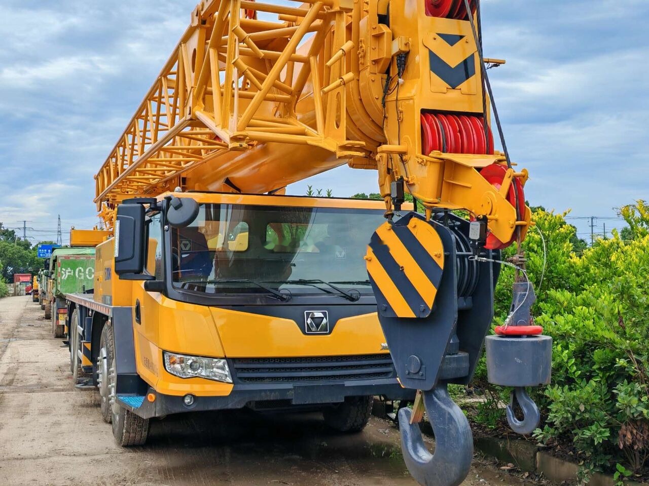 XCMG QY70KC QY50KC 50ton 70ton 80ton 90ton 100ton - Derek bergerak: gambar 2 XCMG QY70KC QY50KC 50ton 70ton 80ton 90ton 100ton - Derek bergerak: gambar 2