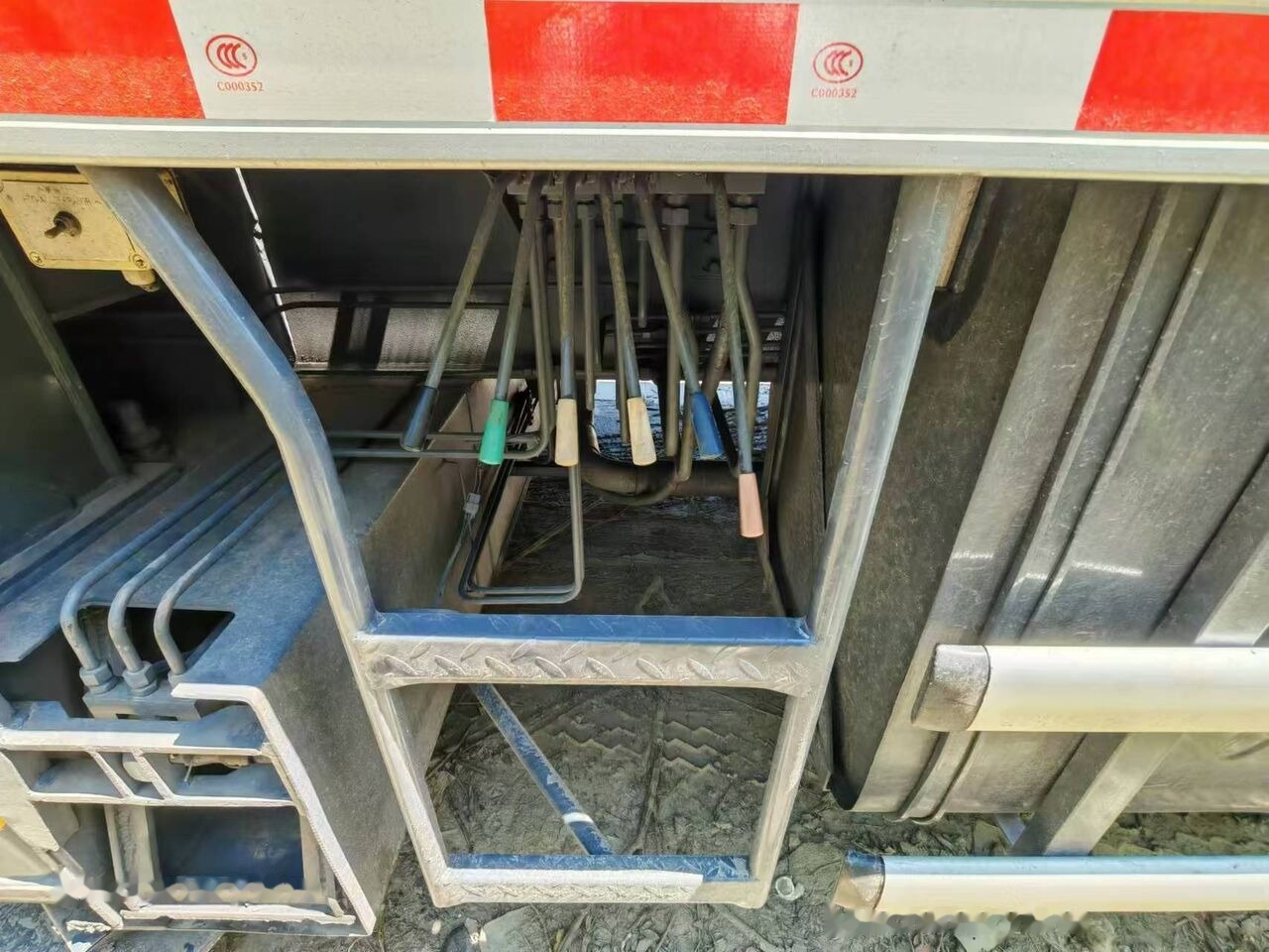 XCMG XCT50 XCT30 XCT35 QY50KC QY50K 50T 50ton 50 35 60 - Derek bergerak: gambar 5 XCMG XCT50 XCT30 XCT35 QY50KC QY50K 50T 50ton 50 35 60 - Derek bergerak: gambar 5