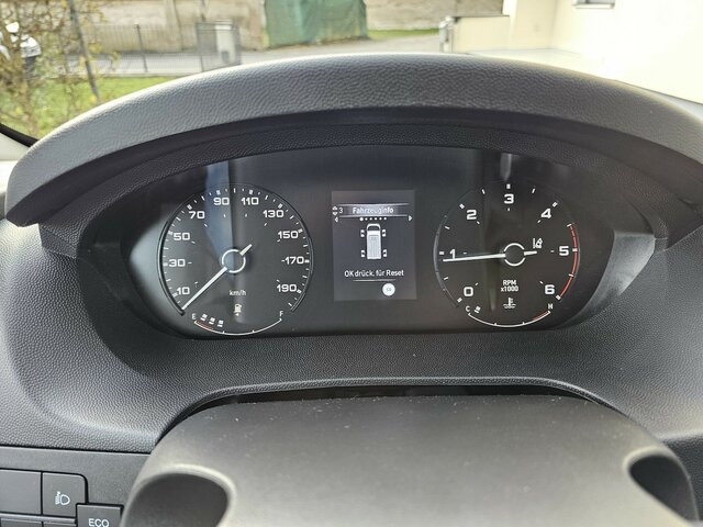 FIAT Ducato 35 140 L2H2 Voll-LED 260° 7''TFT Kamera... - Van panel: gambar 5 FIAT Ducato 35 140 L2H2 Voll-LED 260° 7''TFT Kamera... - Van panel: gambar 5