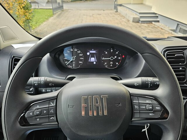 FIAT Ducato 35 Automatik AT L2H2 Voll-LED 260°... - Van panel: gambar 4 FIAT Ducato 35 Automatik AT L2H2 Voll-LED 260°... - Van panel: gambar 4