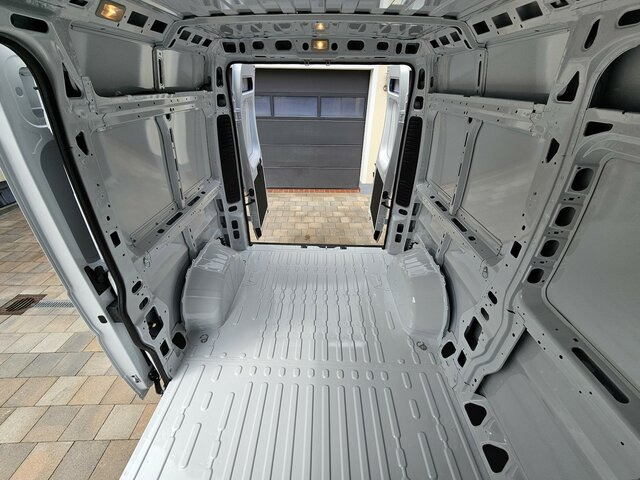 Leasing FIAT Ducato 35 MAXI 140 Serie10-9.2 Modell 2025 L2H2 FIAT Ducato 35 MAXI 140 Serie10-9.2 Modell 2025 L2H2: gambar 17