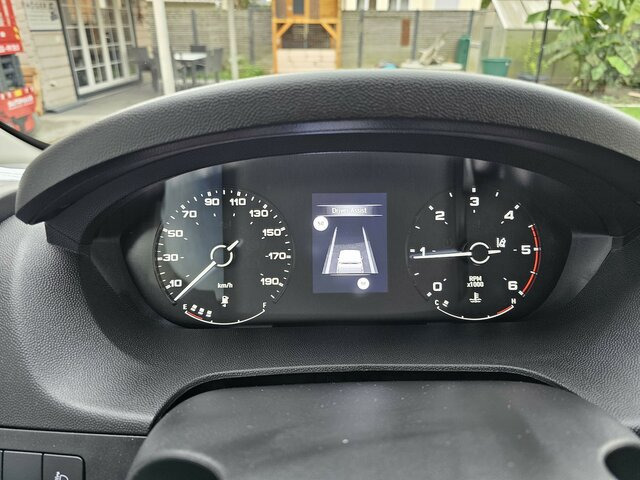 FIAT Ducato 35 MAXI 180 Koffer Kamera 7` TFT sofort - Van box: gambar 5 FIAT Ducato 35 MAXI 180 Koffer Kamera 7` TFT sofort - Van box: gambar 5