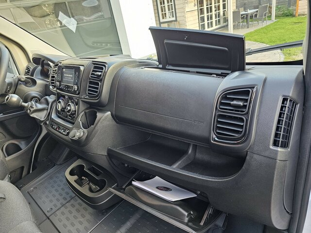 Van panel FIAT Ducato 35 MAXI L5H2 L4H2 180 15m³ Safety Kamera...: gambar 18 Van panel FIAT Ducato 35 MAXI L5H2 L4H2 180 15m³ Safety Kamera...: gambar 18