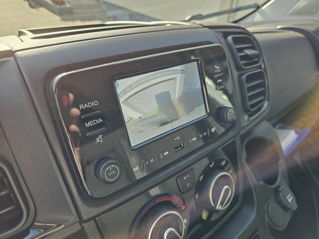 Van panel FIAT Ducato 35 MAXI L5H3 L4H3 180 LBW BÄR VanLift...: gambar 8 Van panel FIAT Ducato 35 MAXI L5H3 L4H3 180 LBW BÄR VanLift...: gambar 8