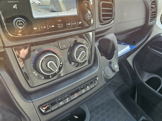 Van panel FIAT Ducato 35 MAXI L5H3 L4H3 180 LBW BÄR VanLift...: gambar 9 Van panel FIAT Ducato 35 MAXI L5H3 L4H3 180 LBW BÄR VanLift...: gambar 9