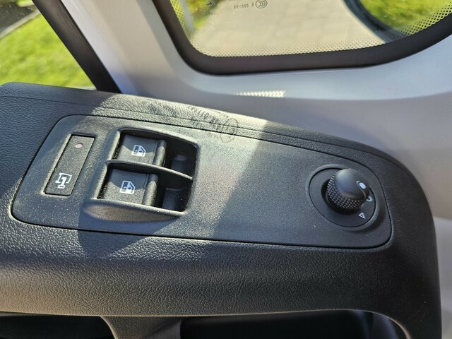 Van panel FIAT Ducato 35 MAXI L5H3 L4H3 180 LBW BÄR VanLift...: gambar 40 Van panel FIAT Ducato 35 MAXI L5H3 L4H3 180 LBW BÄR VanLift...: gambar 40