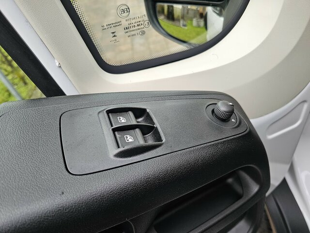 FIAT Ducato MAXI Serie10-9.2 2025 DOKA Kipper AHK... - Van jungkit, Van kombi: gambar 4 FIAT Ducato MAXI Serie10-9.2 2025 DOKA Kipper AHK... - Van jungkit, Van kombi: gambar 4