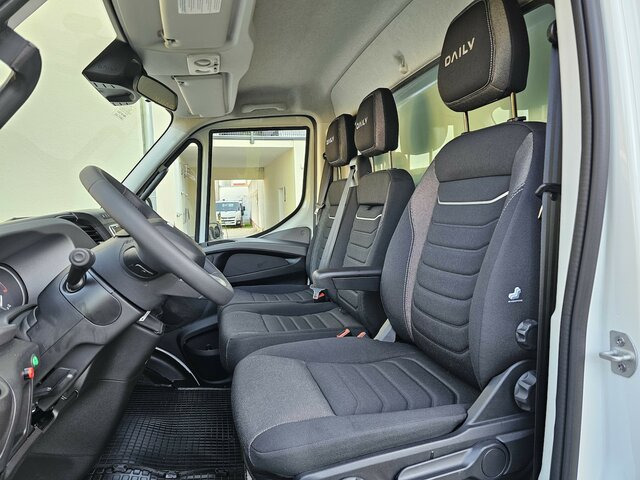 IVECO Daily 35S18 3.0 Koffer LBW Bär ACC LED sofort! - Van box: gambar 2 IVECO Daily 35S18 3.0 Koffer LBW Bär ACC LED sofort! - Van box: gambar 2
