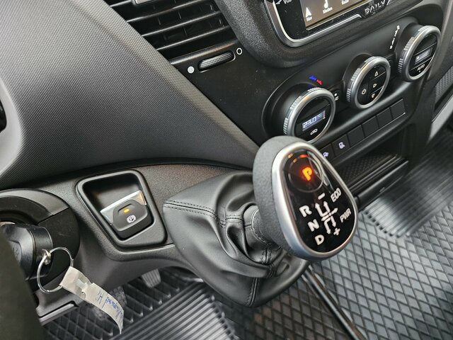 Van panel baru IVECO Daily 35S18HA8V Hi-Matic 16m³ XL LED ACC: gambar 10