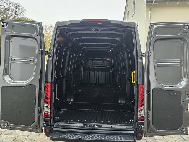 Van panel baru IVECO Daily 35S18HA8V Hi-Matic 16m³ XL LED ACC: gambar 20