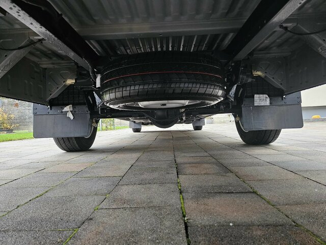 Van panel baru IVECO Daily 35S18HA8V Hi-Matic 16m³ XL LED ACC: gambar 18