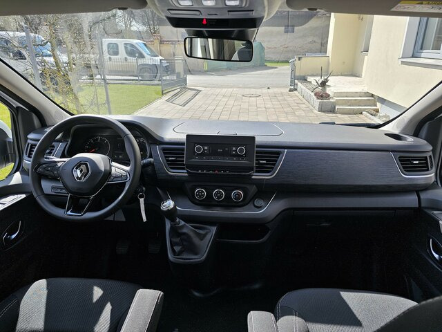 RENAULT Trafic L2H1 3,0t Life 8 Sitzer LED PDC - Ambulans: gambar 2 RENAULT Trafic L2H1 3,0t Life 8 Sitzer LED PDC - Ambulans: gambar 2