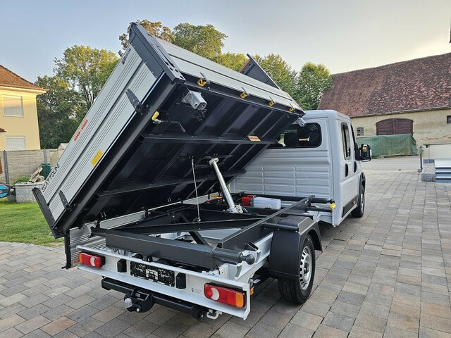 FIAT Ducato MAXI Serie 9.2 2025 DOKA 3-Seitenkiipper - Truk: gambar 2 FIAT Ducato MAXI Serie 9.2 2025 DOKA 3-Seitenkiipper - Truk: gambar 2