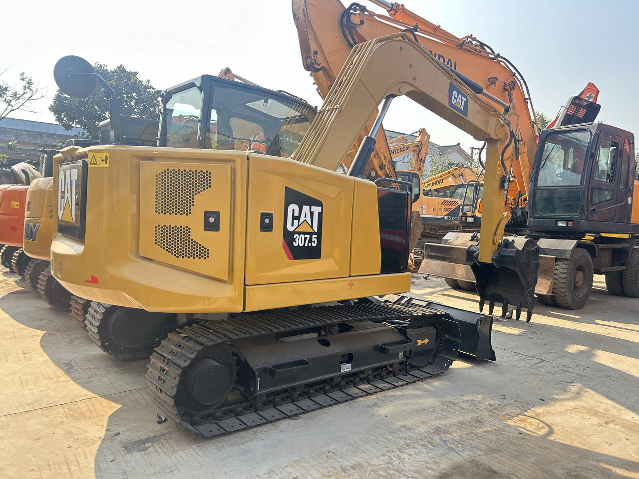 CAT 307.5 Excavator - Ekskavator mini: gambar 1 CAT 307.5 Excavator - Ekskavator mini: gambar 1