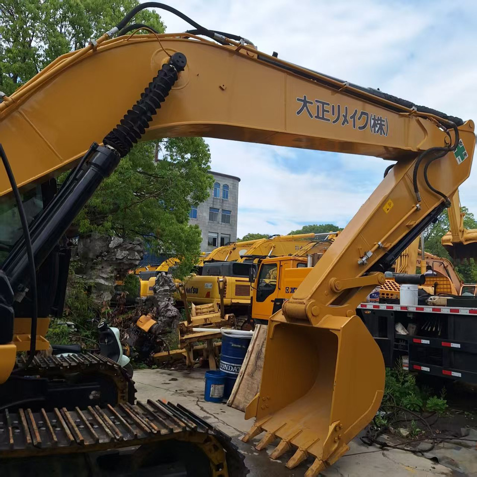 CAT 320D2 Excavator - Ekskavator perayap: gambar 4 CAT 320D2 Excavator - Ekskavator perayap: gambar 4