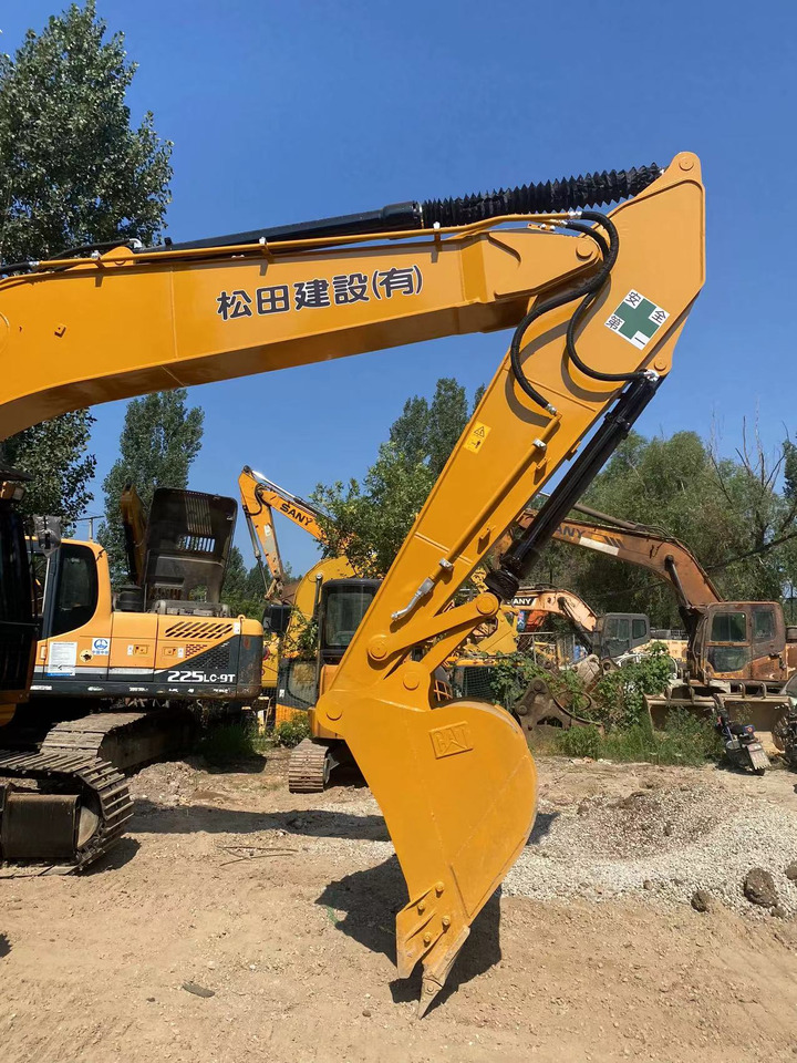 CAT 320DL Excavator - Ekskavator perayap: gambar 3 CAT 320DL Excavator - Ekskavator perayap: gambar 3