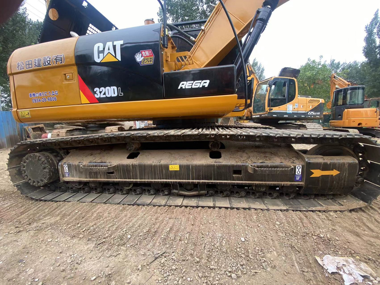 CAT 320DL used excavator - Ekskavator perayap: gambar 3 CAT 320DL used excavator - Ekskavator perayap: gambar 3