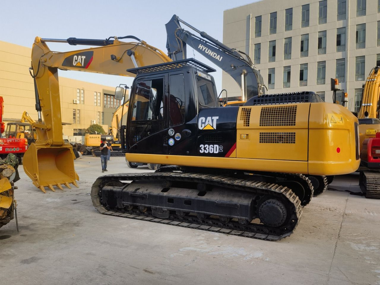 CAT 336d2 excavator - Ekskavator: gambar 1 CAT 336d2 excavator - Ekskavator: gambar 1