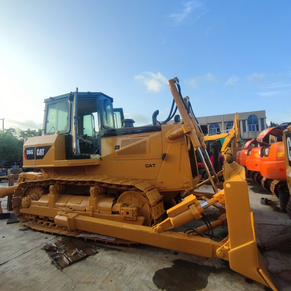 CAT D6G Bulldozer - Bulldozer: gambar 5 CAT D6G Bulldozer - Bulldozer: gambar 5