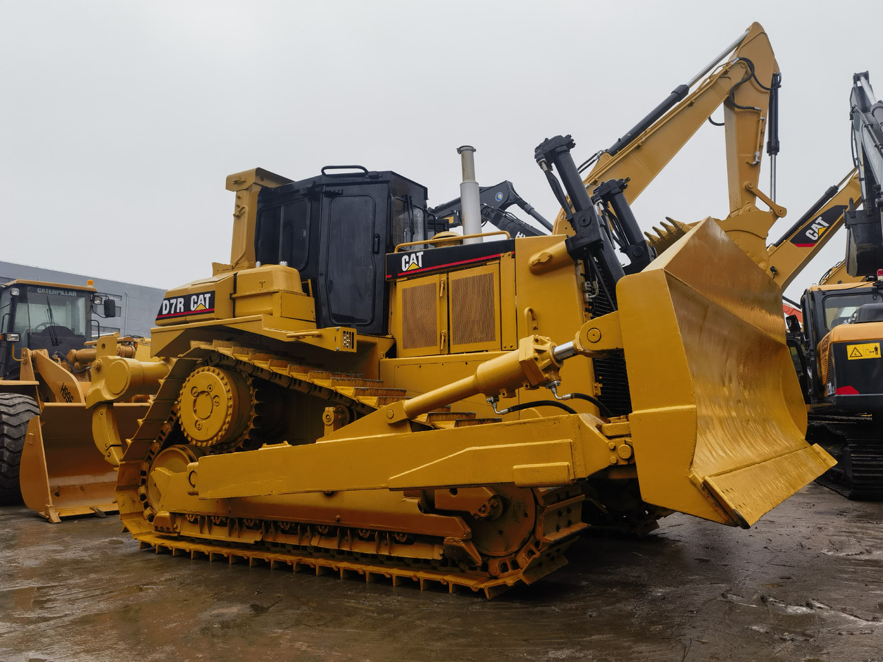 CAT D7R Bulldozer - Bulldozer: gambar 5 CAT D7R Bulldozer - Bulldozer: gambar 5