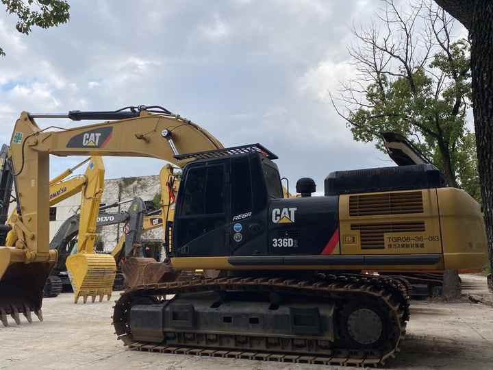 CAT336D2 - Ekskavator: gambar 3 CAT336D2 - Ekskavator: gambar 3