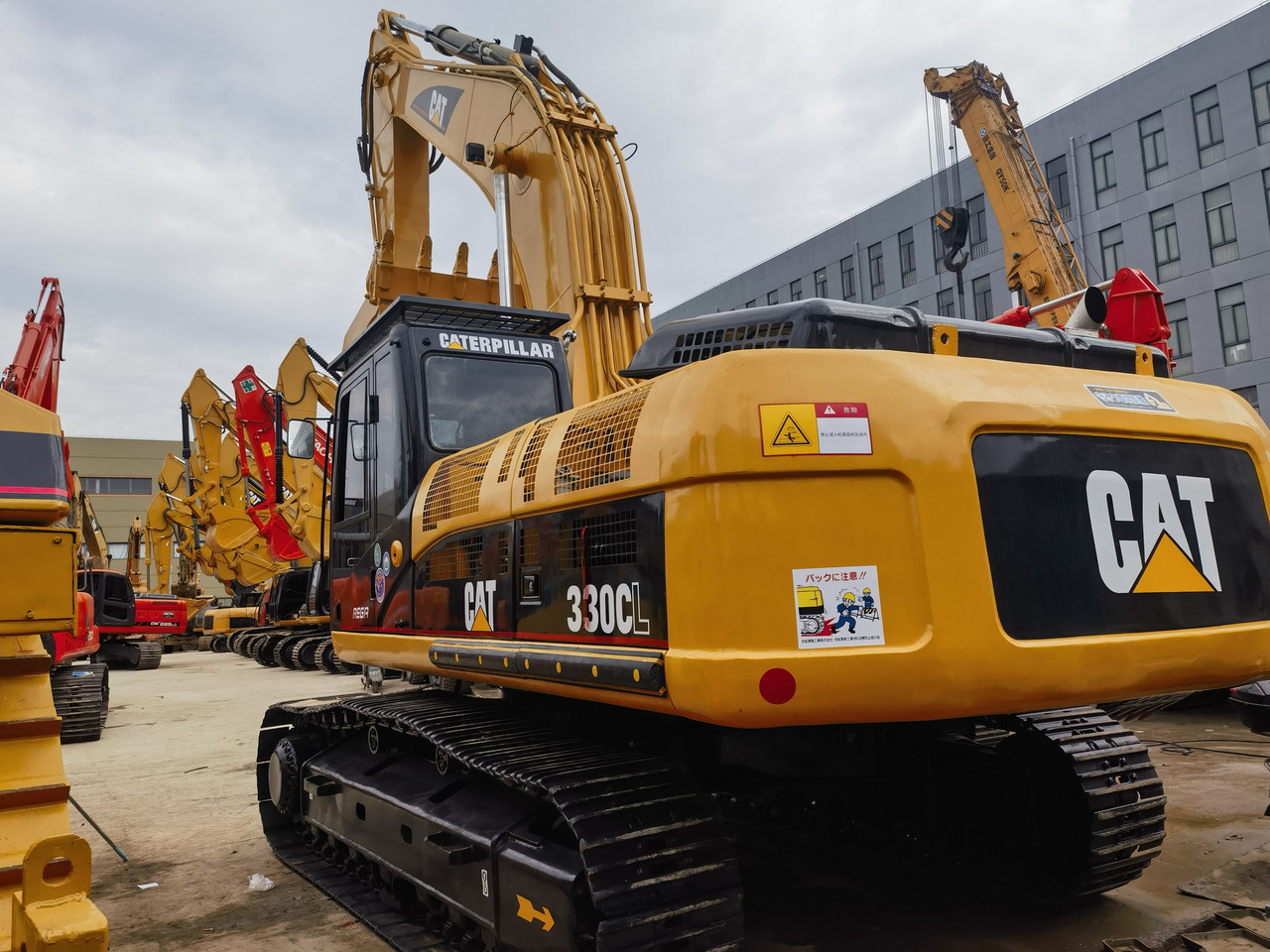 CATERPILLAR 330 CL - Ekskavator perayap: gambar 2 CATERPILLAR 330 CL - Ekskavator perayap: gambar 2