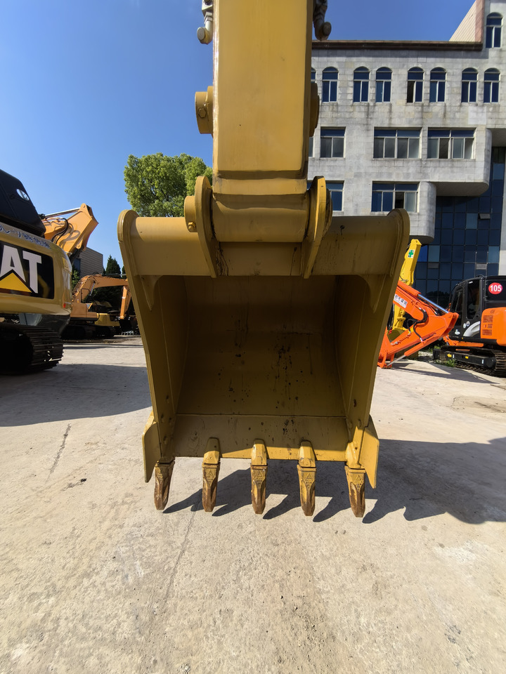 Caterpillar 320D excavator - Ekskavator perayap: gambar 5 Caterpillar 320D excavator - Ekskavator perayap: gambar 5