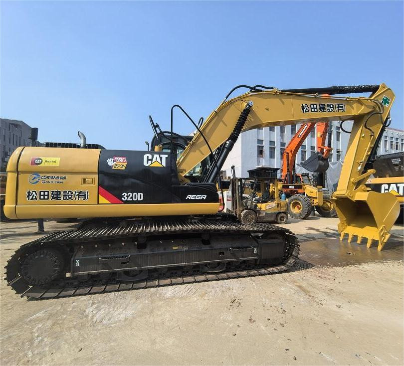 Caterpillar 320D excavator - Ekskavator perayap: gambar 1 Caterpillar 320D excavator - Ekskavator perayap: gambar 1