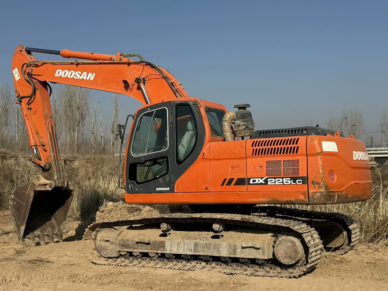 DOOSAN Doosan DX225LC Crawler excavator - Ekskavator perayap: gambar 5 DOOSAN Doosan DX225LC Crawler excavator - Ekskavator perayap: gambar 5