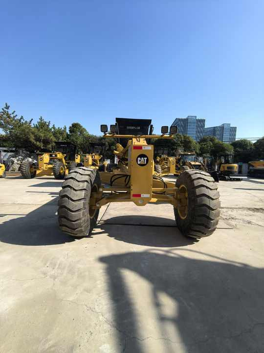 High Performance CAT 140H Grader Used Caterpillar 140G 140K Motor Grader used motor graders for sale - Grader: gambar 2 High Performance CAT 140H Grader Used Caterpillar 140G 140K Motor Grader used motor graders for sale - Grader: gambar 2
