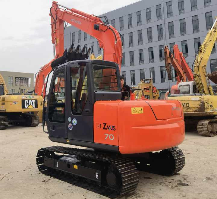 High Quality and good performance Used Japan Hitachi ZX70 Excavator second Hand excavator for sale in china - Ekskavator perayap: gambar 4 High Quality and good performance Used Japan Hitachi ZX70 Excavator second Hand excavator for sale in china - Ekskavator perayap: gambar 4