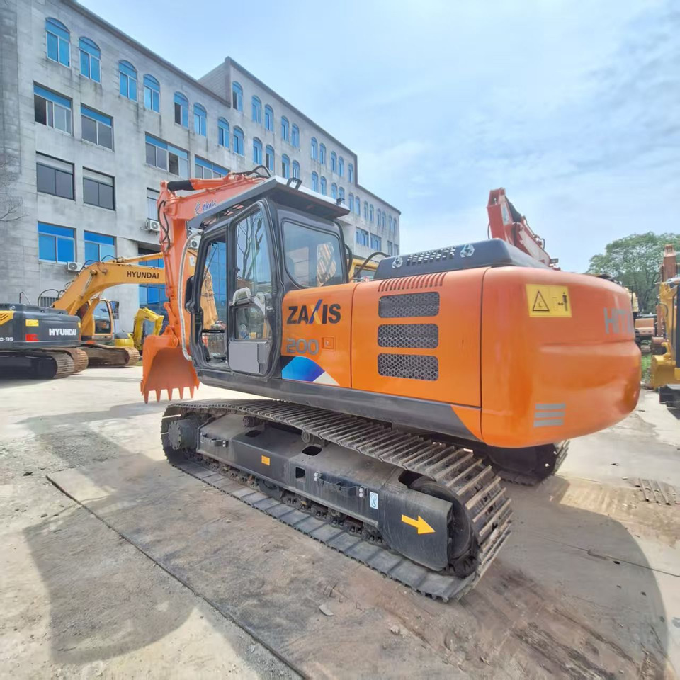 Hitachi ZX200G Excavator - Ekskavator perayap: gambar 2 Hitachi ZX200G Excavator - Ekskavator perayap: gambar 2