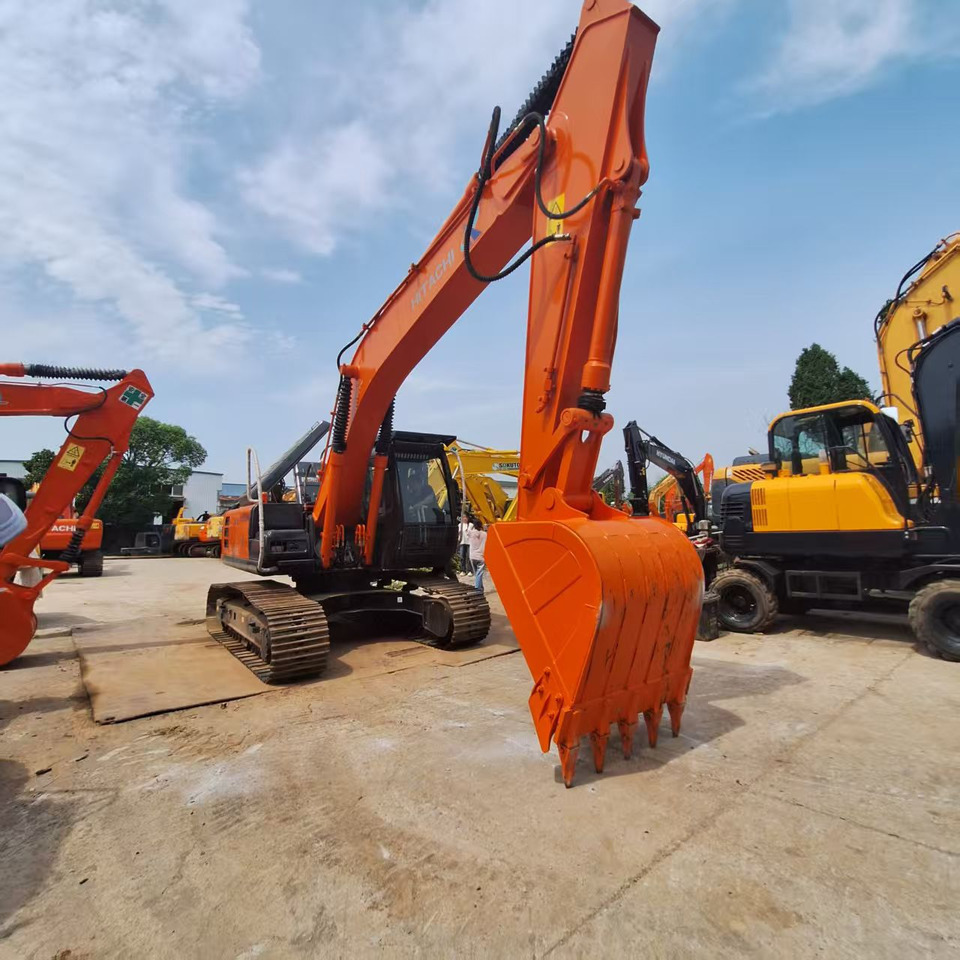 Hitachi ZX200G Excavator - Ekskavator perayap: gambar 5 Hitachi ZX200G Excavator - Ekskavator perayap: gambar 5